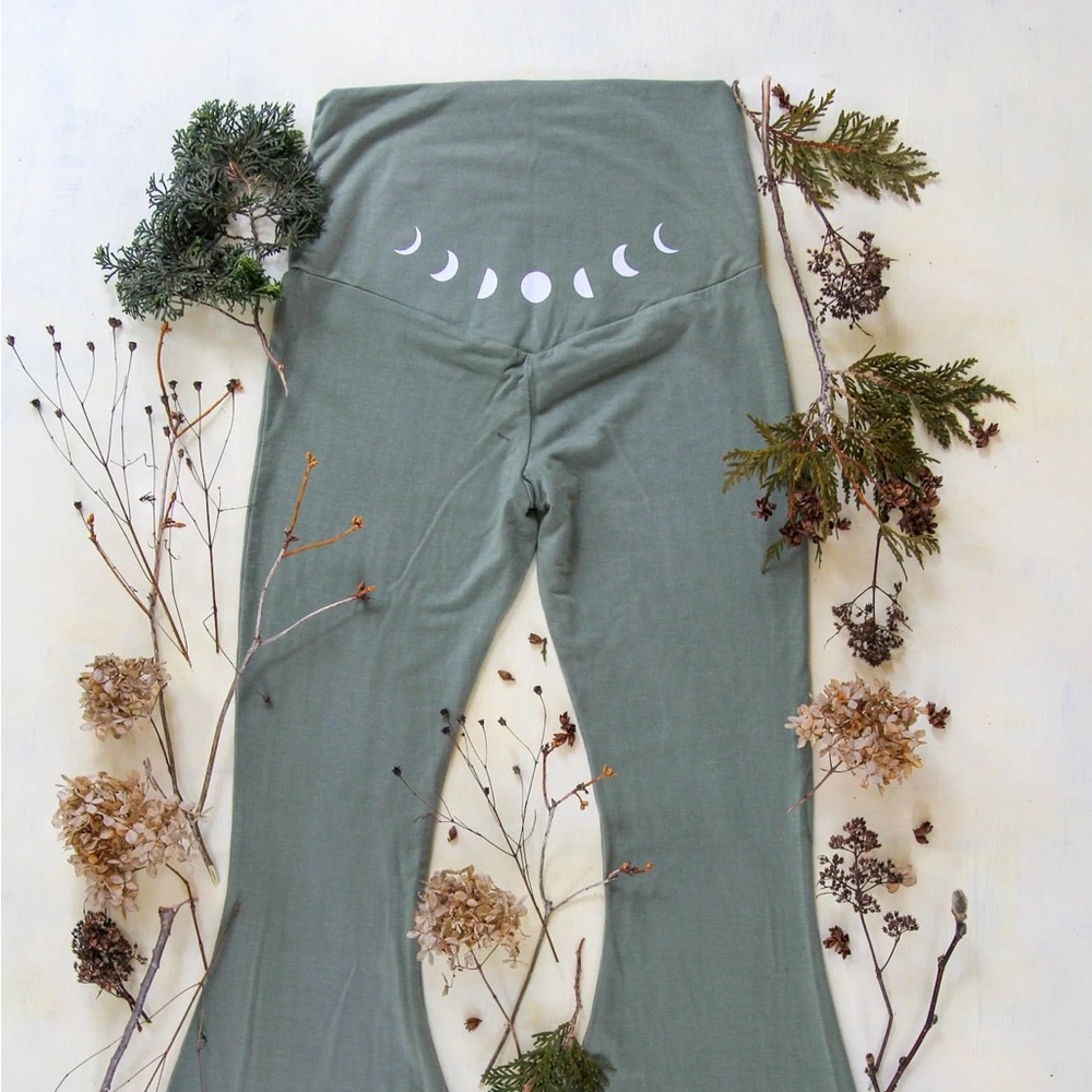 Purusha People Birch Moon Bells XS